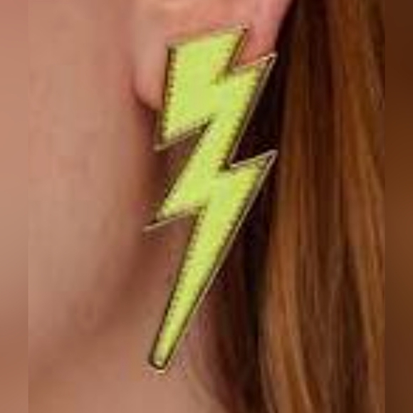 ISO Mignonne Gavigan lightning bolt earrings - Picture 9 of 11